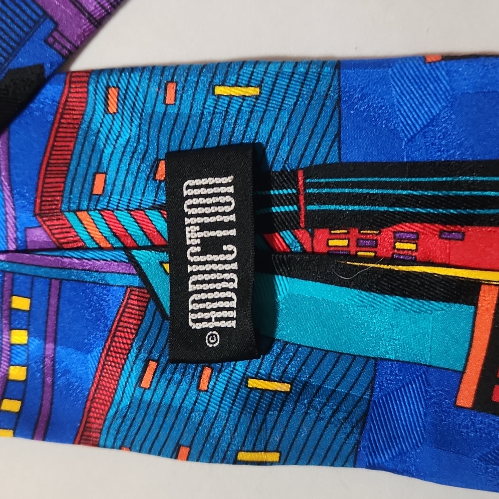 Addiction tie - Picture 2 of 4